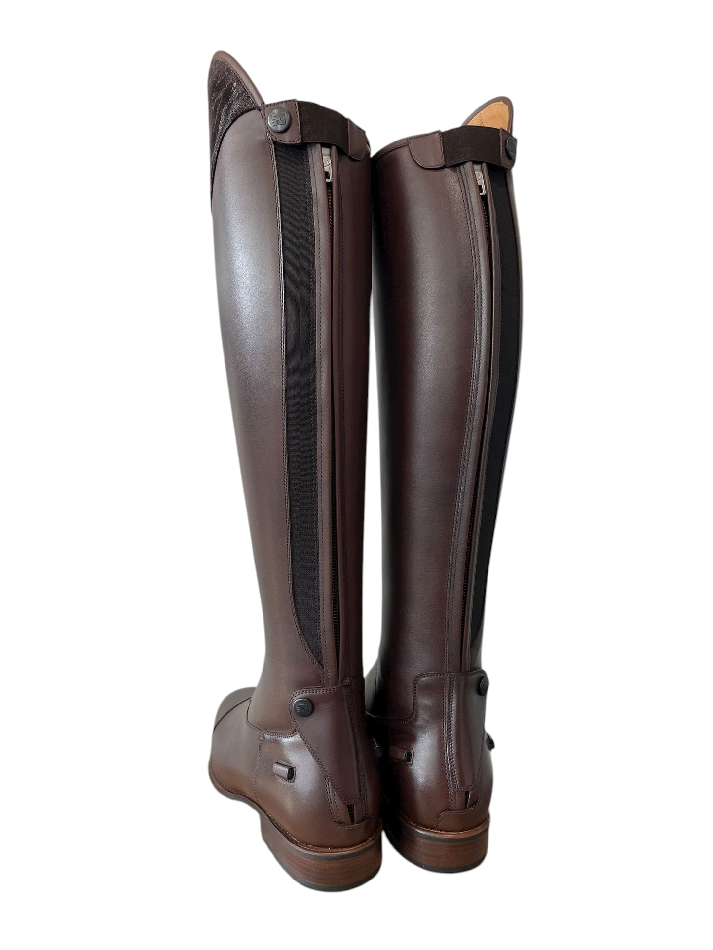 TDR's Emily F 2.0 (DeNiro Salento 02)